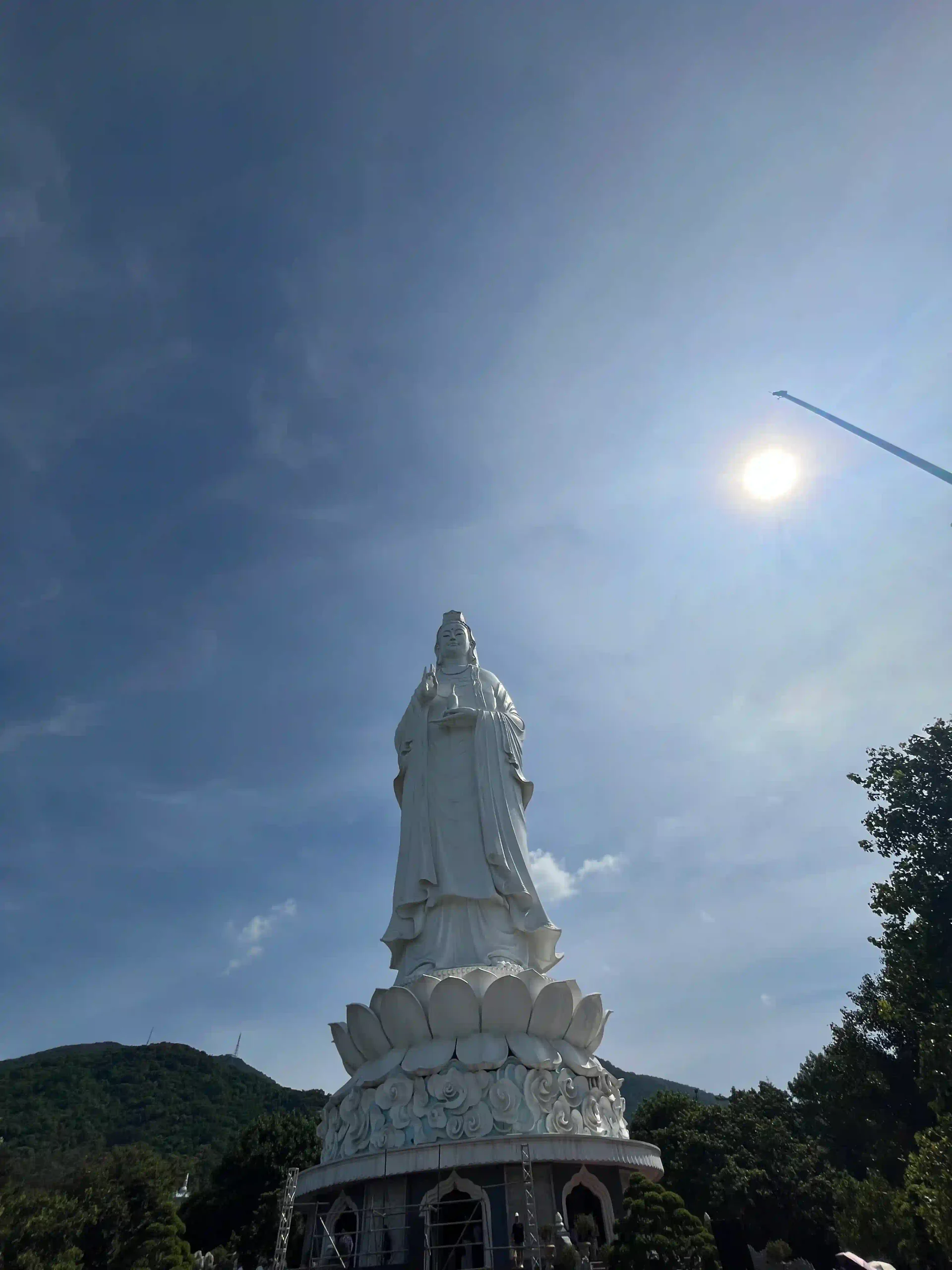 Hai Van Pass easy rider (Hoi An to Hue): Solo female guide 3 Marble Mountains or the Lady Buddha scaled Vietadvisor