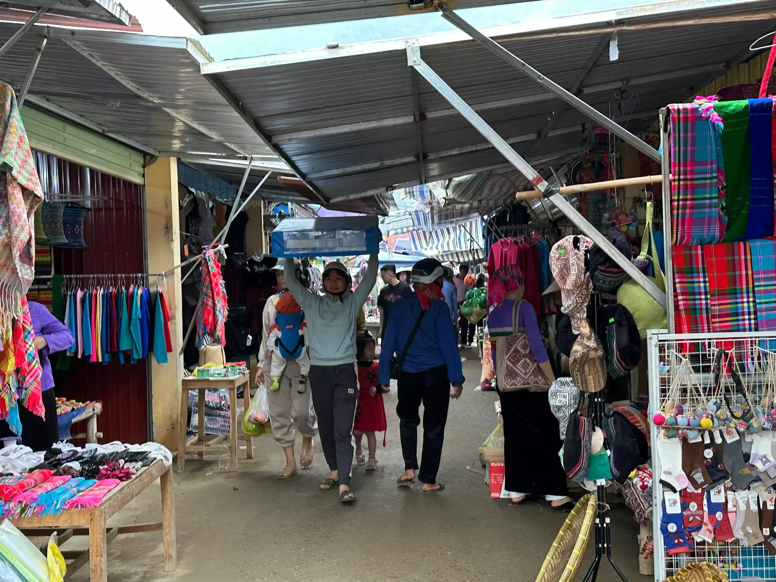 My first trip to Pu Luong: Things to do & local costs (2026) 41 Pho Doan Market 2 scaled Vietadvisor