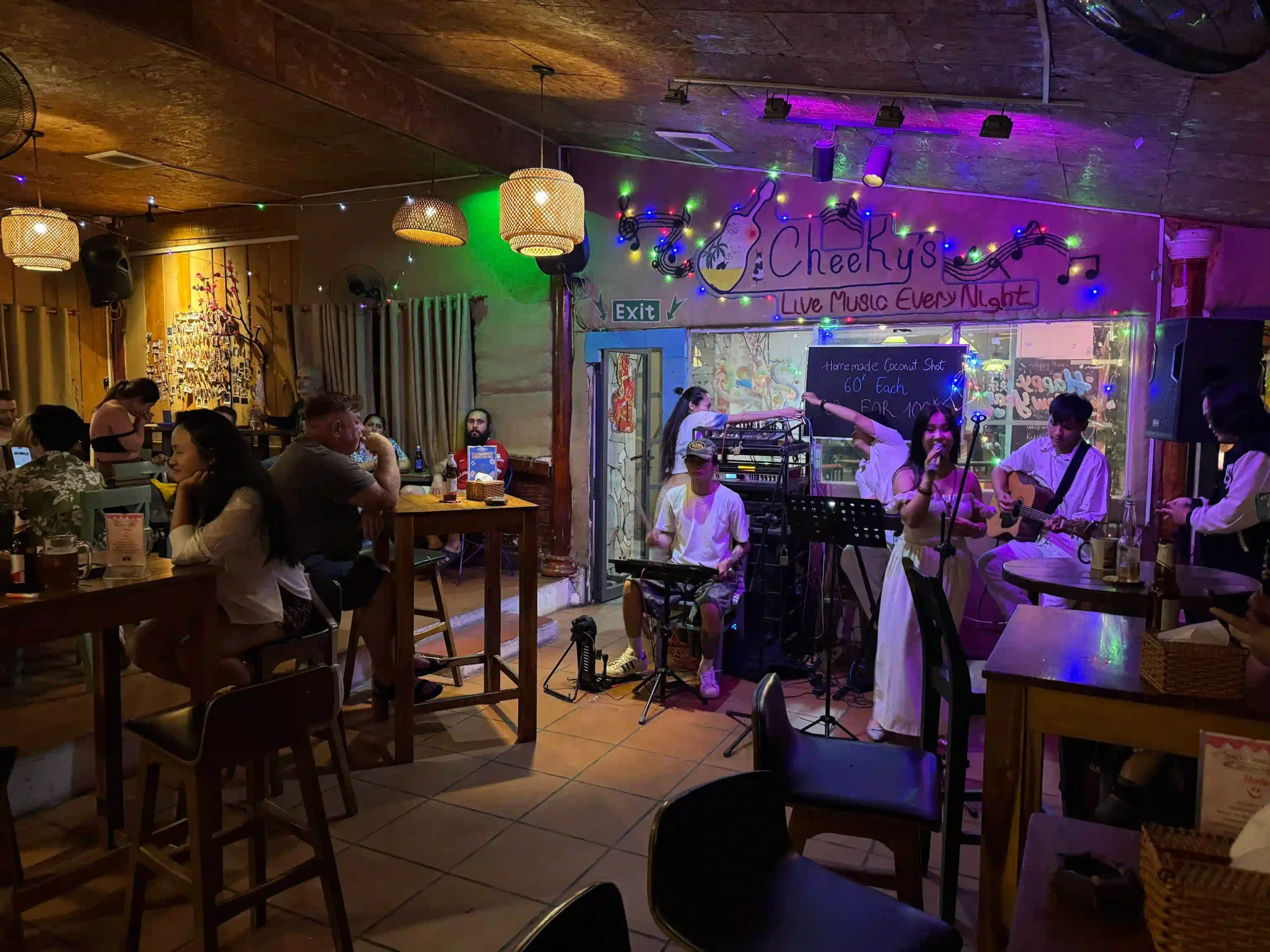 Phu Quoc nightlife: What to do after dark (expat's guide 2026) 5 The Cheeky Traveller phu quoc bar 2 scaled Vietadvisor