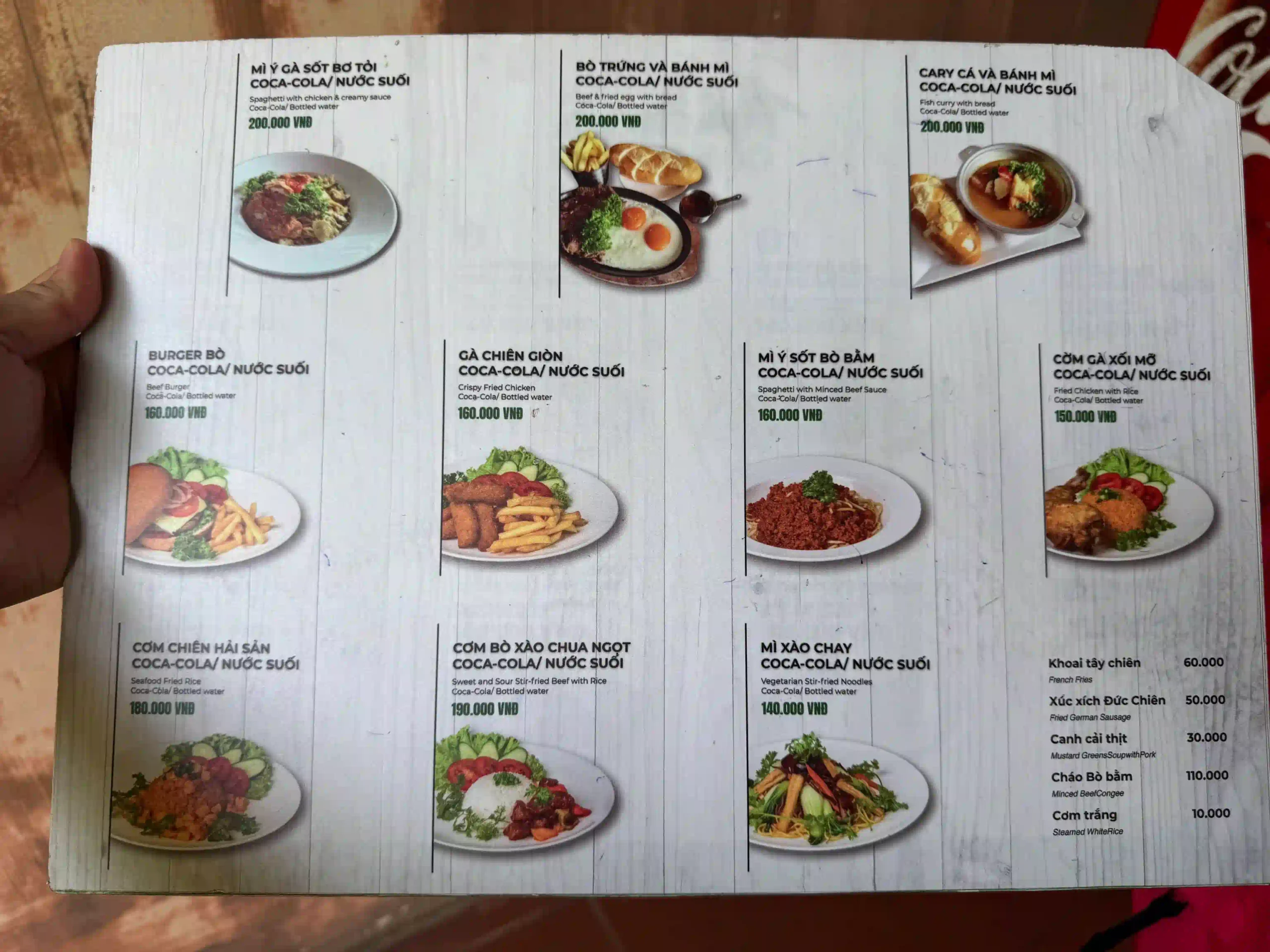 My complete Vinpearl Safari Phu Quoc reviews & cost guide 25 The Giraffe Restaurant vinpearl safari scaled Vietadvisor