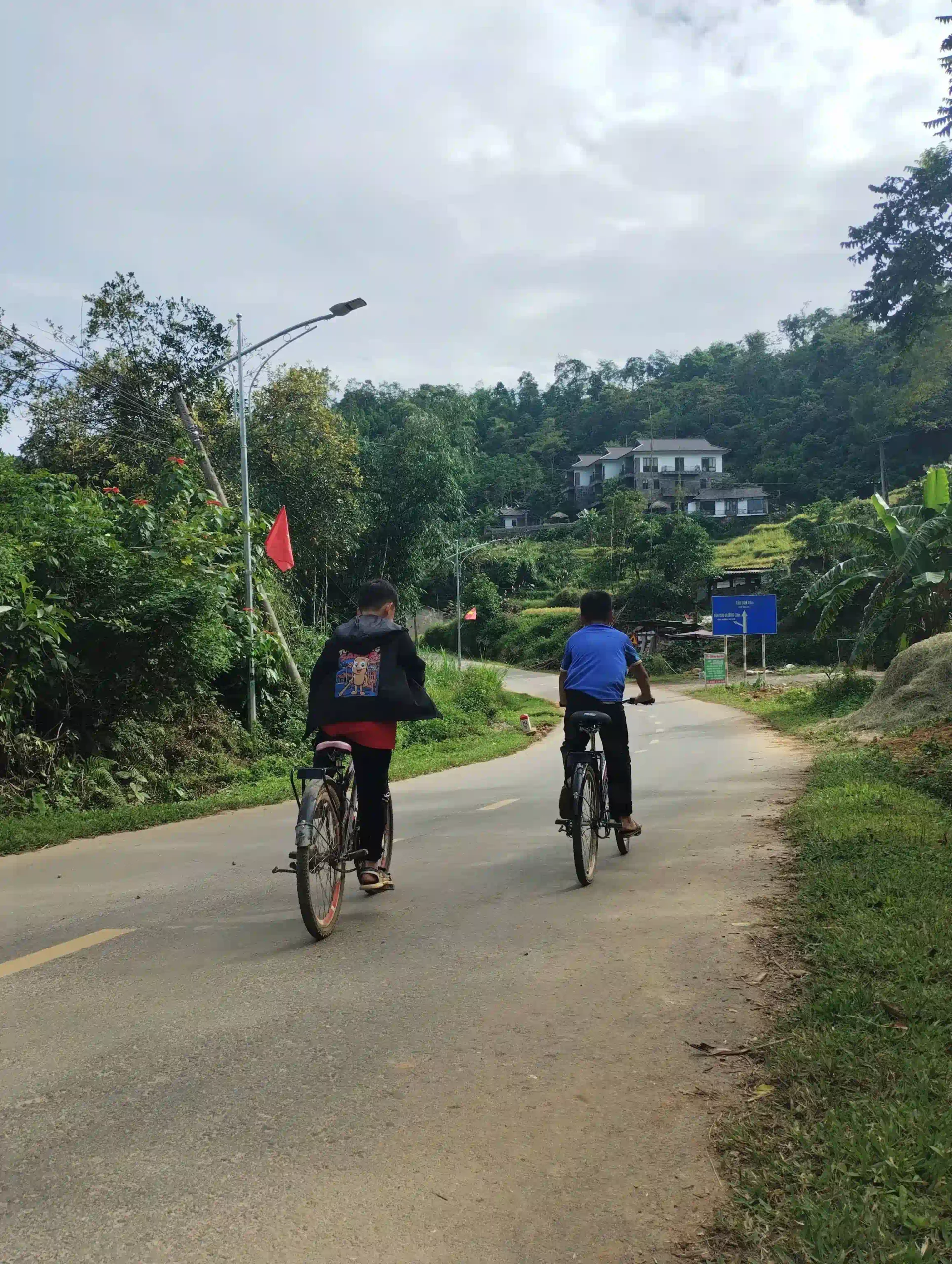 How I traveled from Ninh Binh to Pu Luong with ease (2026) 10 The Ninh Binh to Pu Luong Drive Itself 8 scaled Vietadvisor
