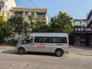 The tourist shuttle da nang to hoi an