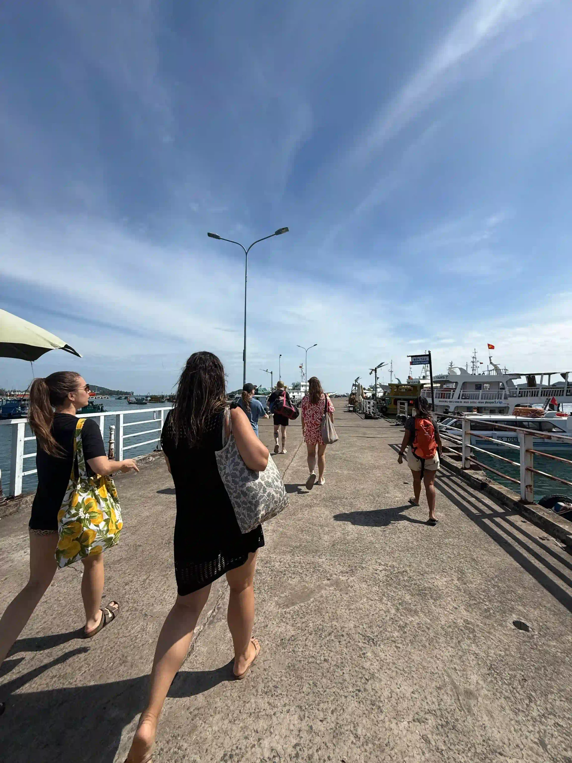 VIP Phu Quoc snorkeling tour review by an expat (4-Islands) 37 VIP or Group. What the Private phu quoc snorkeling tour Upgrade Actually Buys 3 scaled Vietadvisor