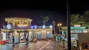 Vui Fest at Sunset Town when it rains