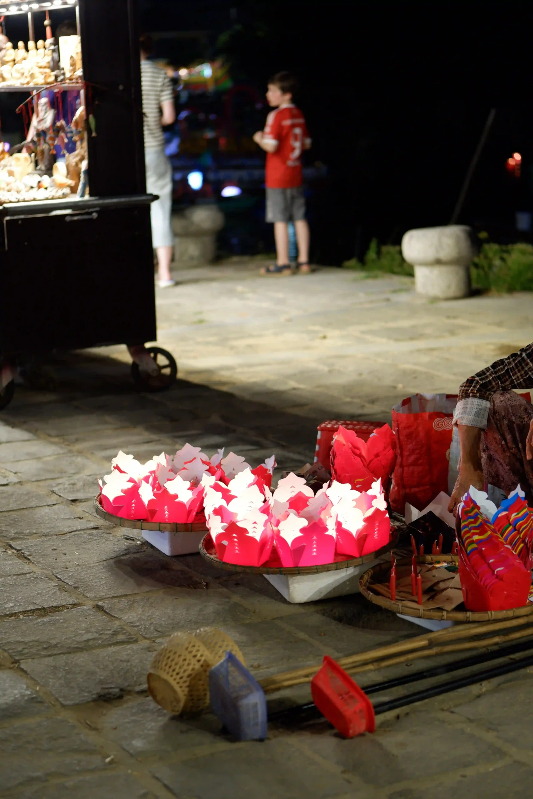 Review: Is the Hoi An lantern boat ride really worth it? 15 About the Lanterns hoi an 4 scaled Vietadvisor