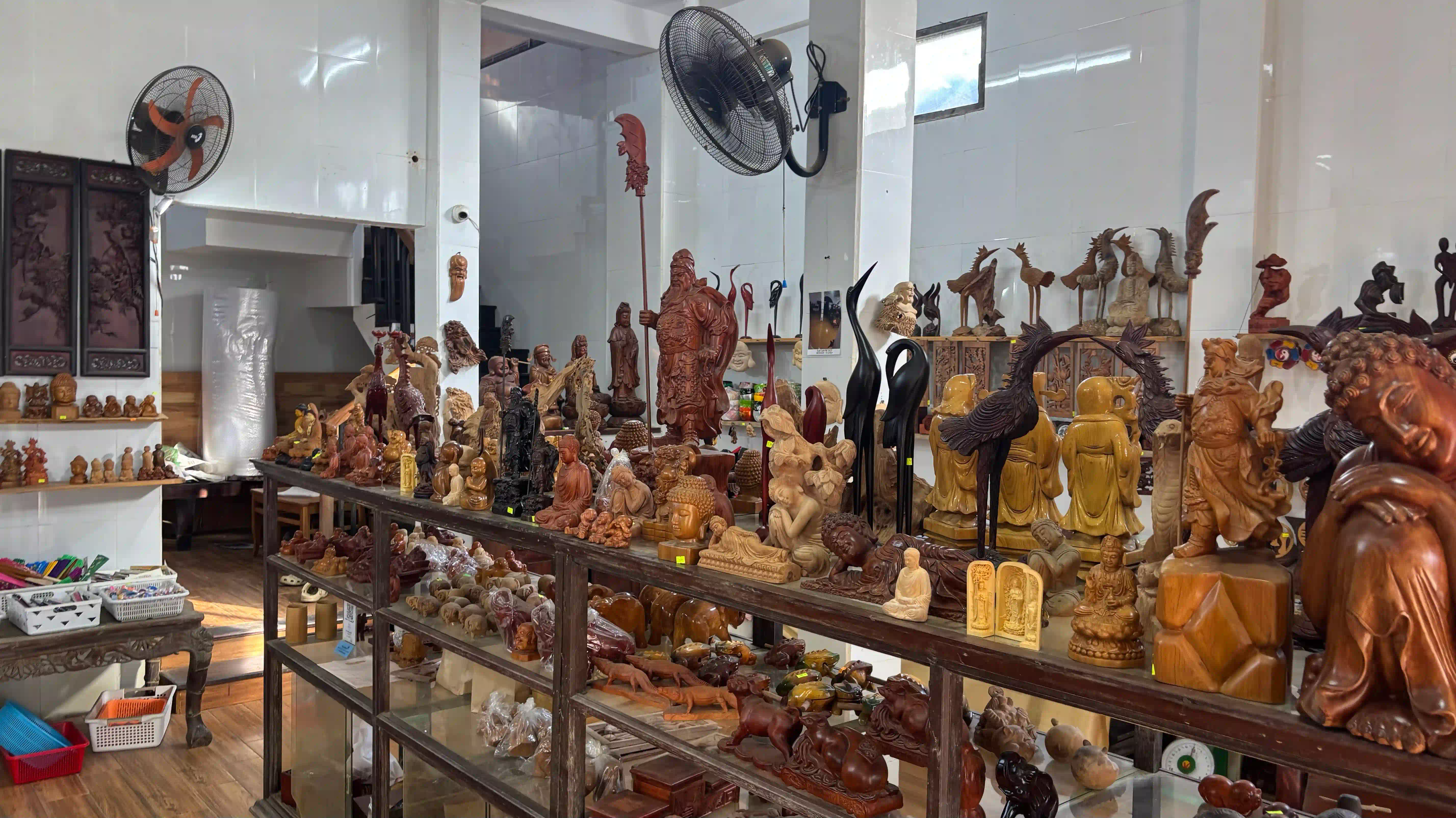 How to visit Thanh Ha Pottery Village Hoi An (self-guided) 42 Adding Kim Bong Carpentry Village 3 Vietadvisor