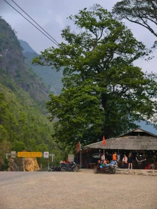 Cao Bang Loop the stops are the point 2