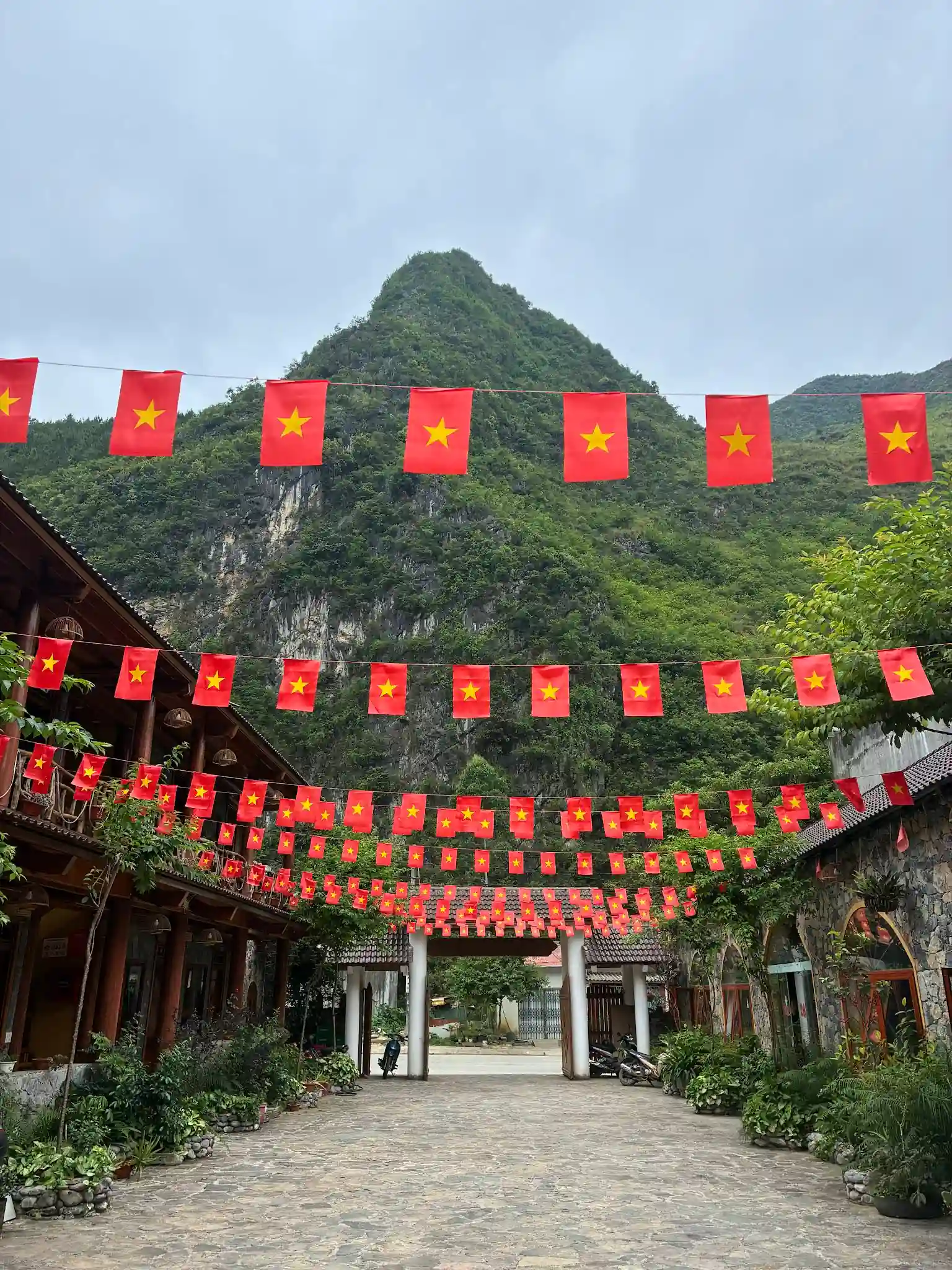 Unterkünfte in Ha Giang: 5 beste lokale Homestays 8 Cao nguyen da homestay 2 Vietadvisor