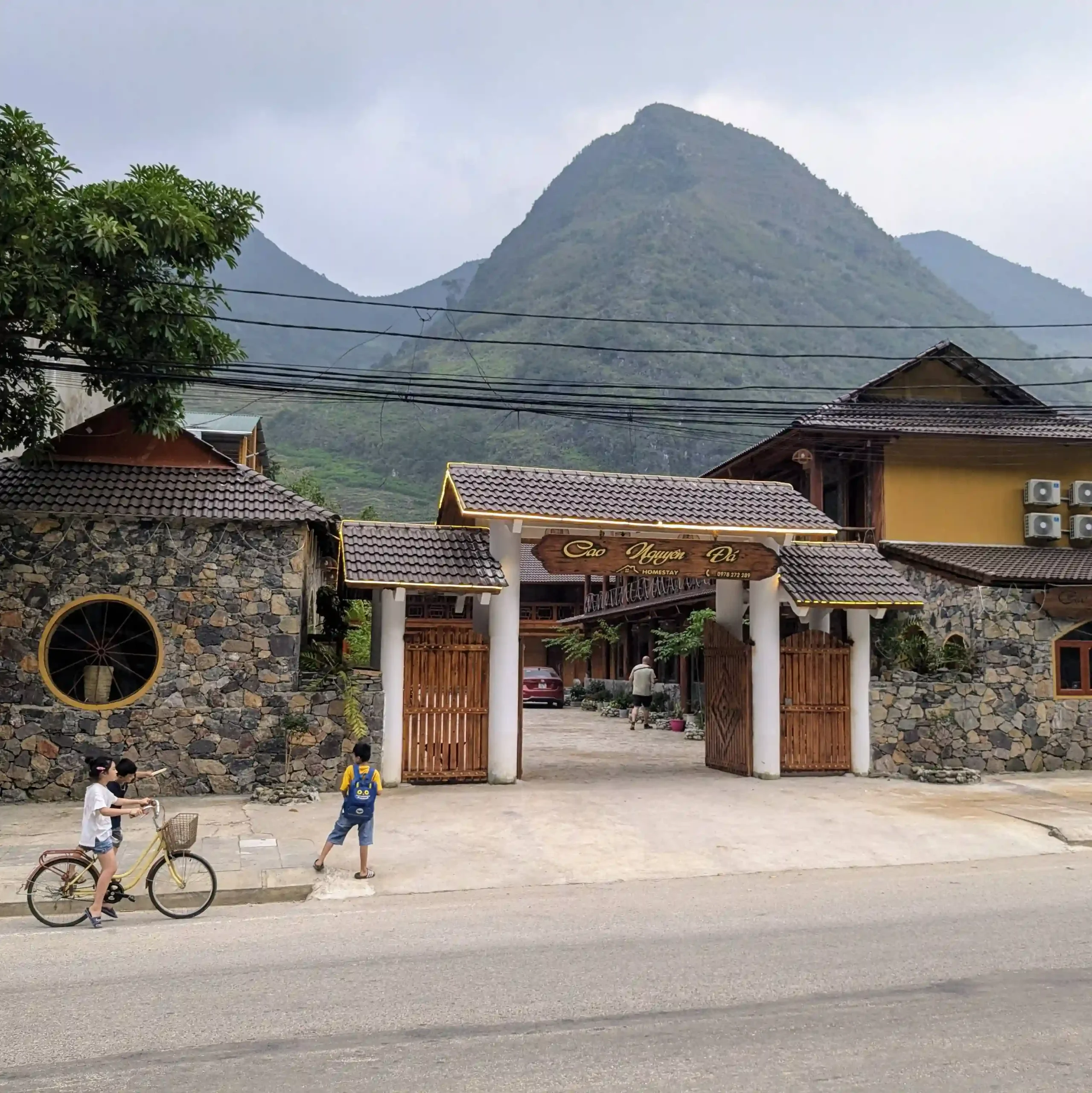 Unterkünfte in Ha Giang: 5 beste lokale Homestays 9 Cao nguyen da homestay 8 scaled Vietadvisor