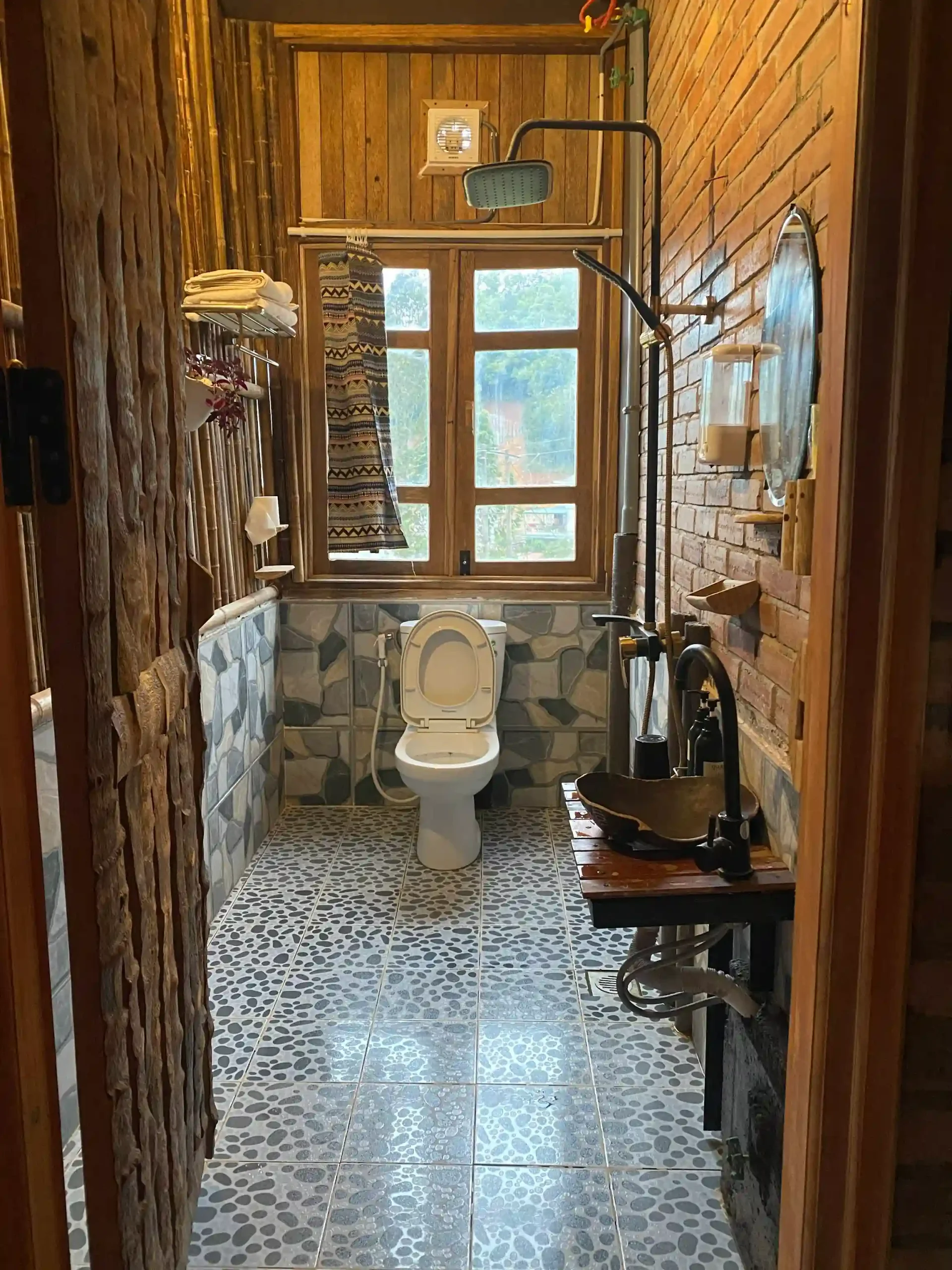 Where to stay in Dong Van, Ha Giang: 5 homestays you'll love 27 CiCi homestay 5 scaled Vietadvisor
