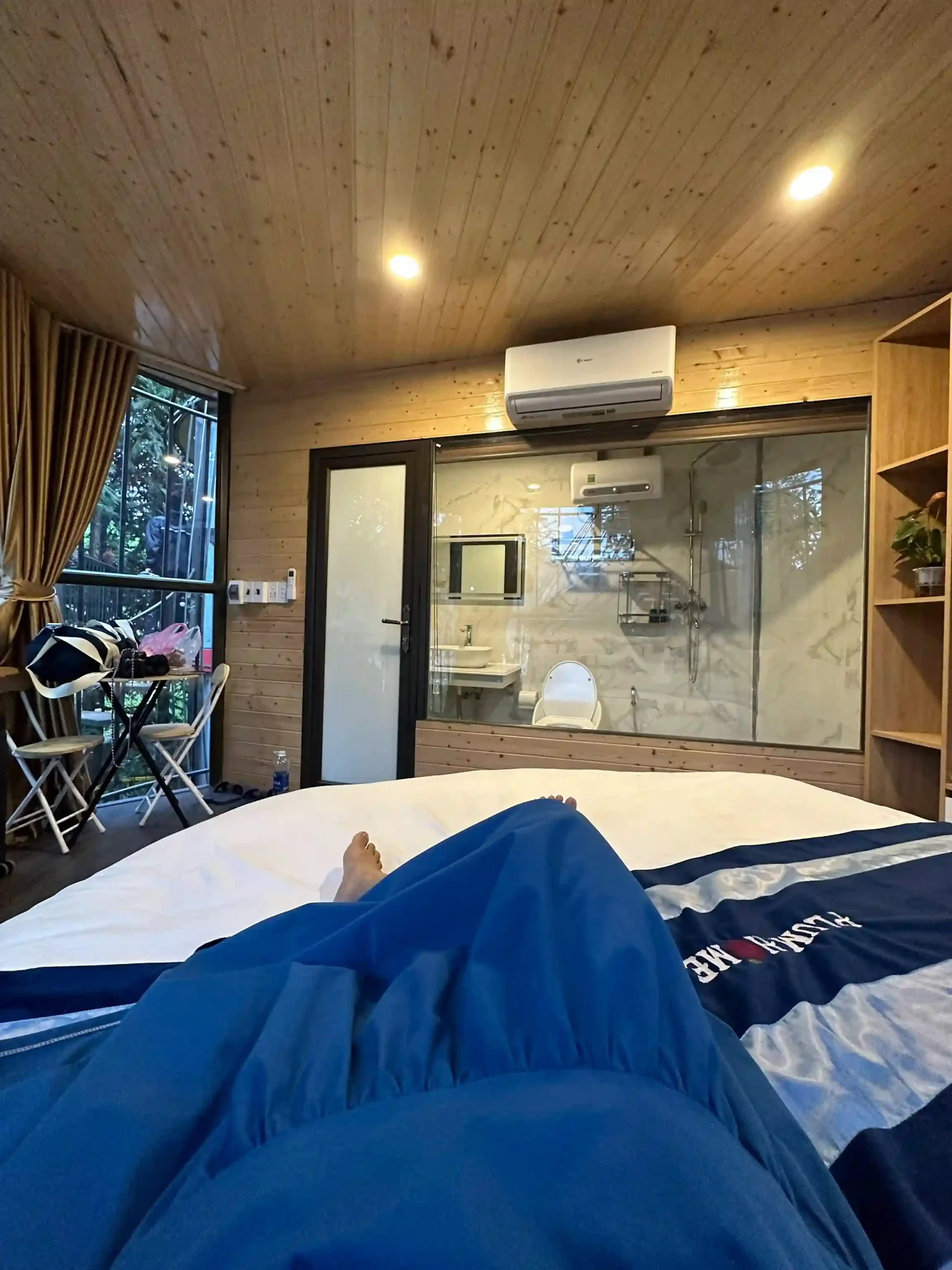 Where to stay in Dong Van, Ha Giang: 5 homestays you'll love 53 Cold Nights Hot Water and Karaoke 3 scaled Vietadvisor