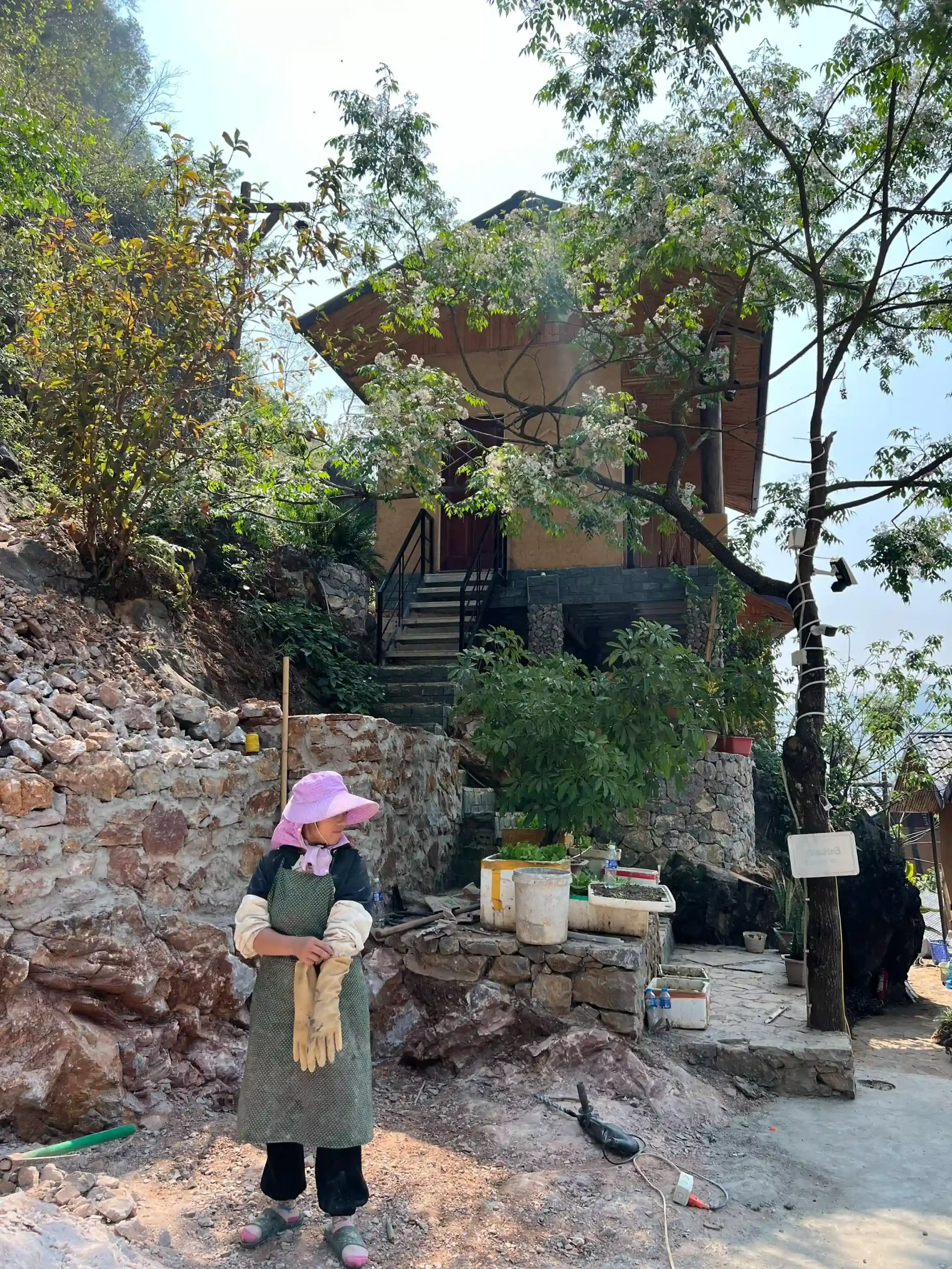 Unterkünfte in Ha Giang: 5 beste lokale Homestays 41 Dong Van Cliffside House 3 scaled Vietadvisor