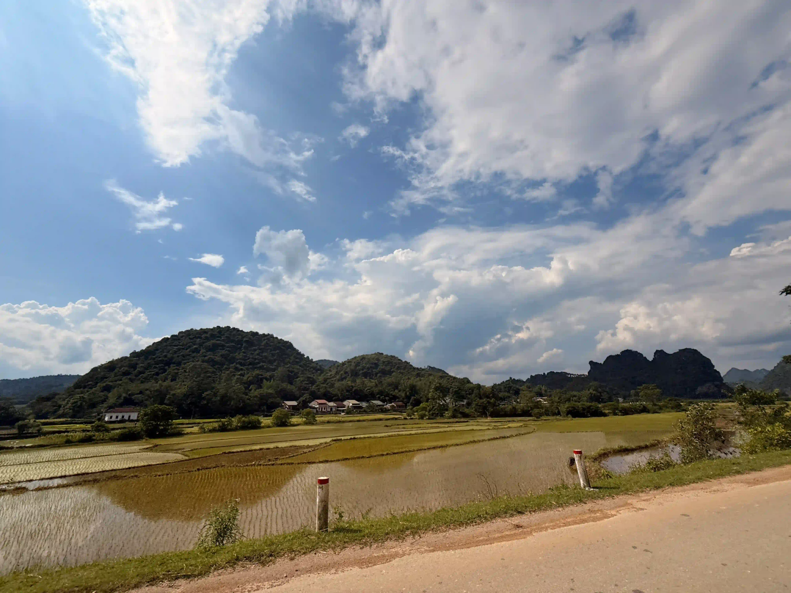 Cao Bang Loop vs Ha Giang Loop: Best choice for beginners? 44 Ha Giang to Cao Bang 5 scaled Vietadvisor