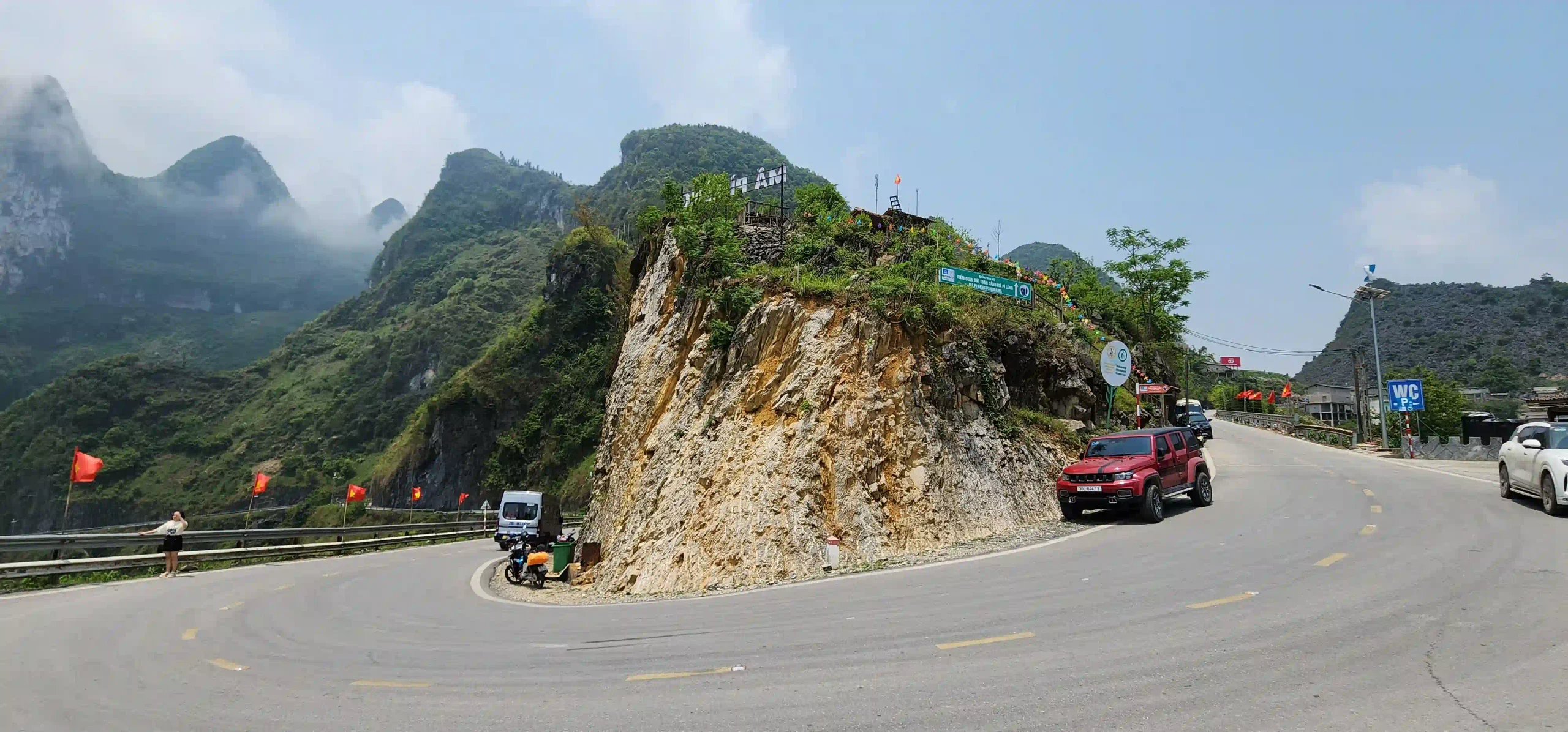 Ma Pi Leng Pass: Expectation vs reality 2026 (honest guide) 19 Happiness Road ma pi leng 4 scaled Vietadvisor