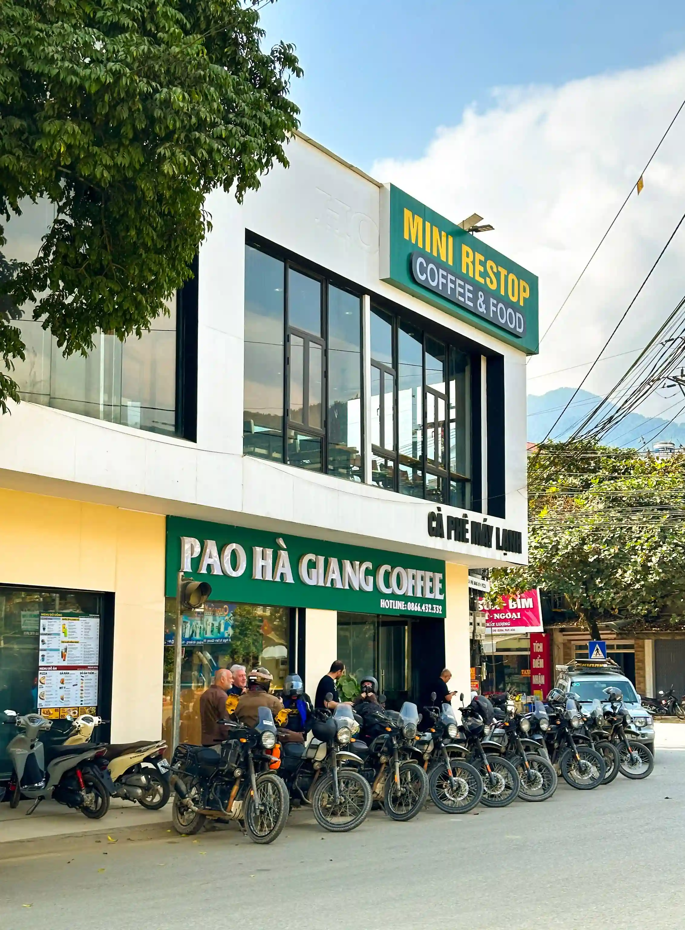 Hoang Su Phi trekking guide: My firsthand experience (2026) 8 How to Get to Hoang Su Phi Get Off the Bus at Tan Quang 4 Vietadvisor