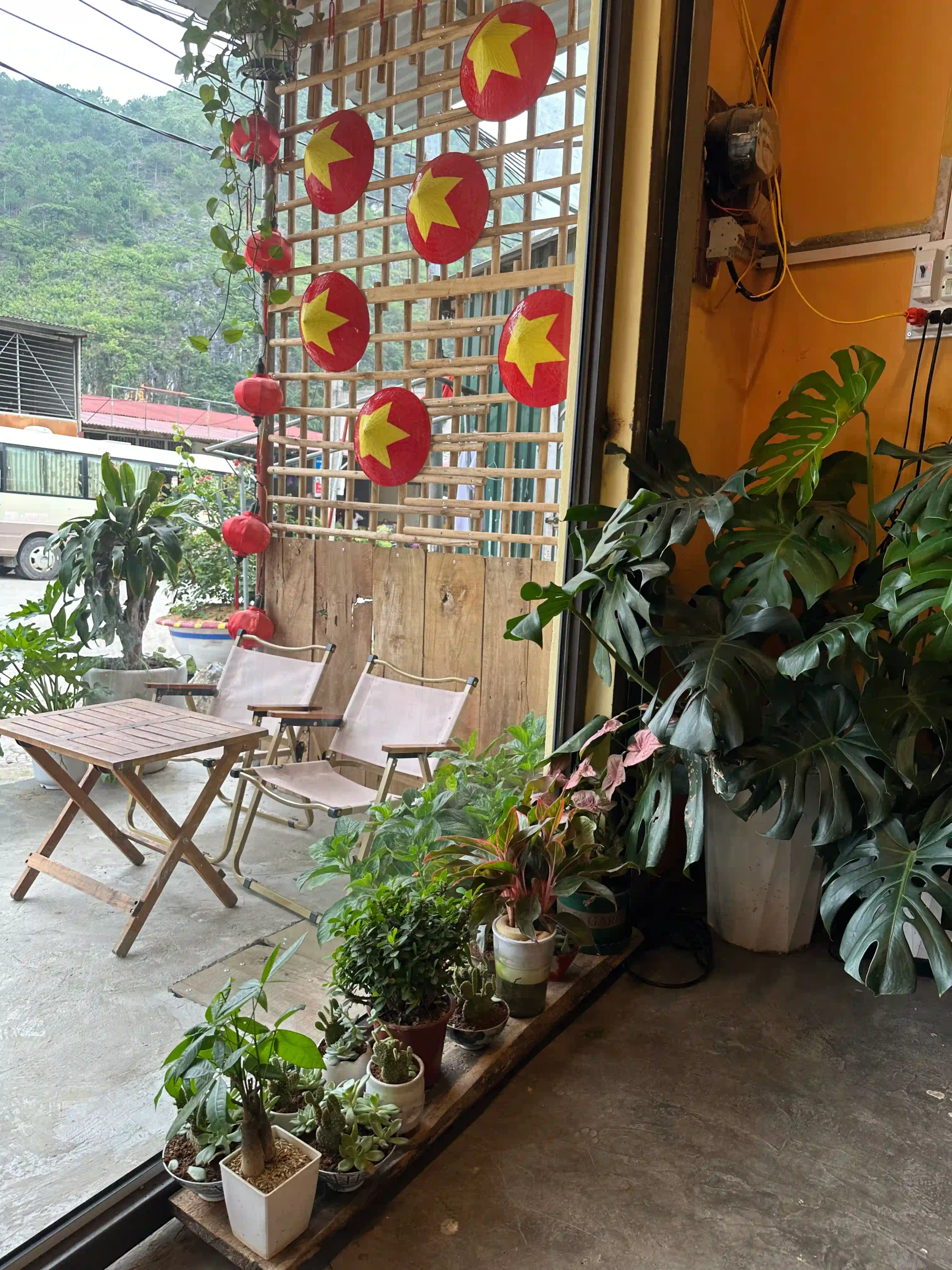 Meo Vac Ha Giang: Travel guide & things to do in 2027 20 La coffee meo vac scaled Vietadvisor