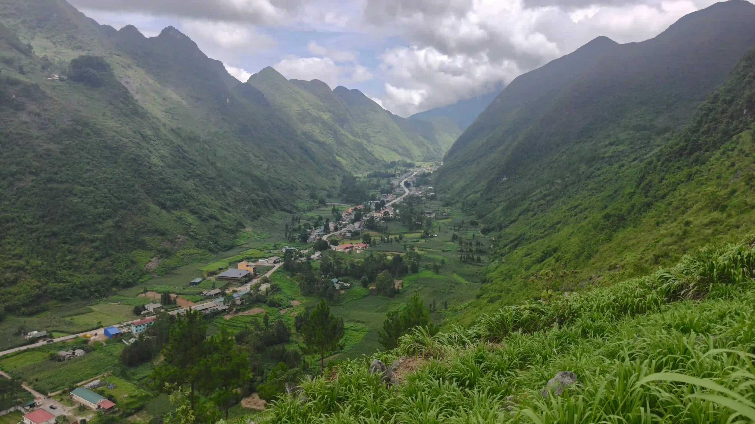 Meo Vac Ha Giang: Travel guide & things to do in 2027 11 Ma Pi Leng and the Nho Que River to meo vac scaled Vietadvisor