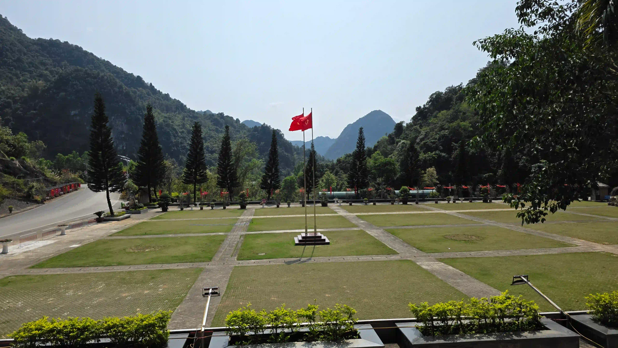 Cao Bang Loop vs Ha Giang Loop: Best choice for beginners? 37 Pac Bo 2 scaled Vietadvisor