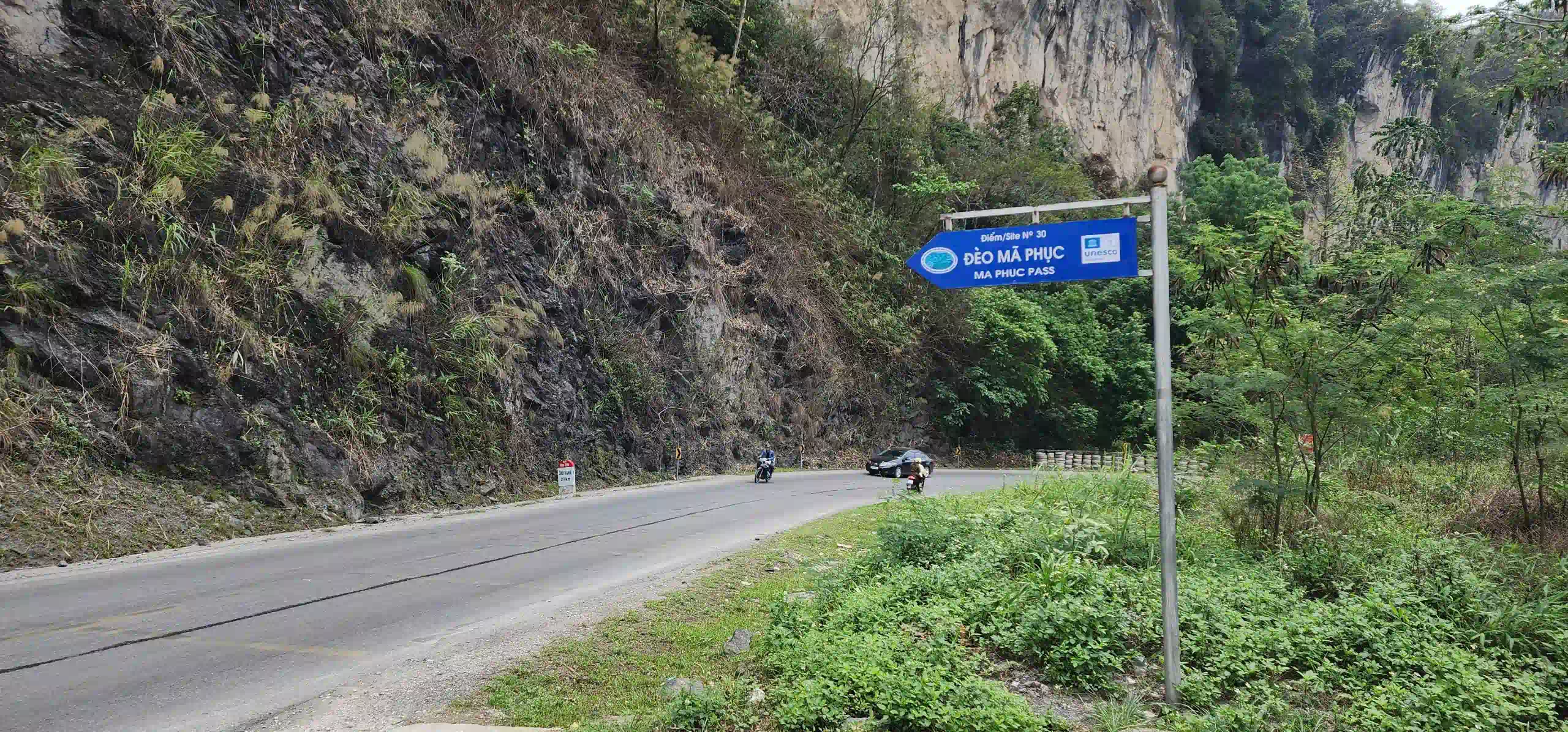 Cao Bang Loop vs Ha Giang Loop: Best choice for beginners? 14 The Cao Bang Loop road 4 Vietadvisor