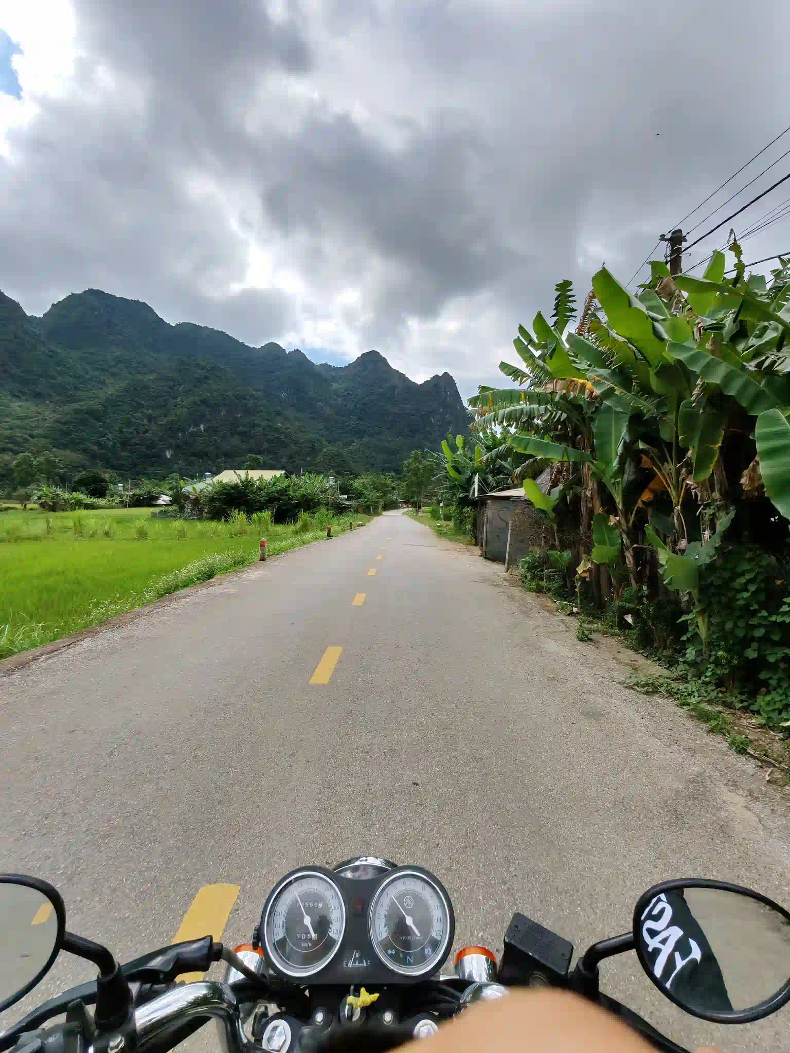 Cao Bang Loop vs Ha Giang Loop: Best choice for beginners? 10 Cao Bang Loop vs Ha Giang Loop