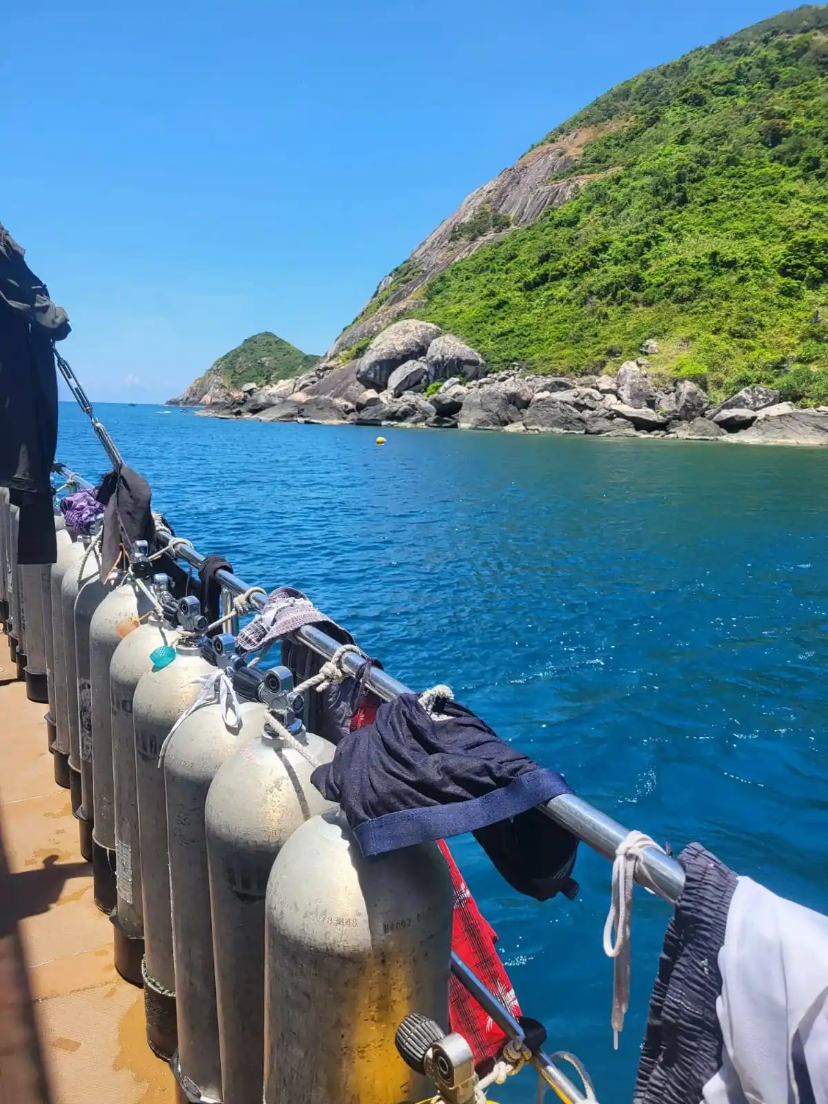 Hoi An to Cham Island scuba diving: My first-time review 43 What to Bring cham island 2 Vietadvisor