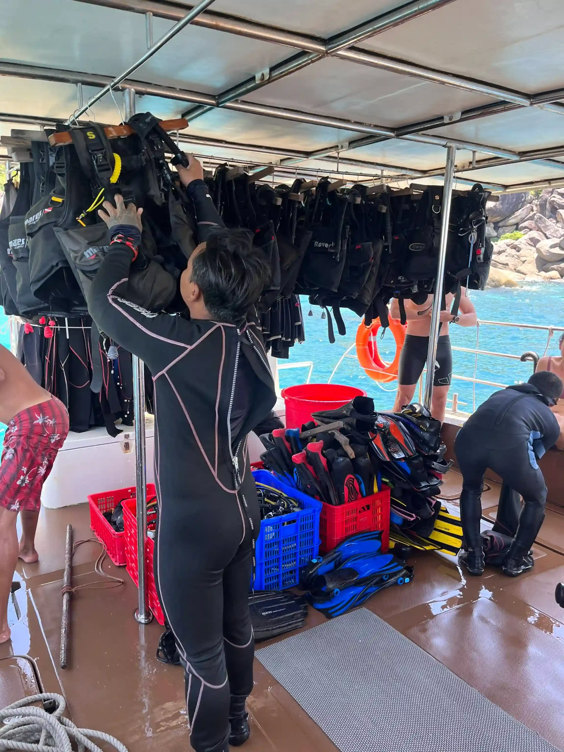 Hoi An to Cham Island scuba diving: My first-time review 41 What to Bring cham island scaled Vietadvisor