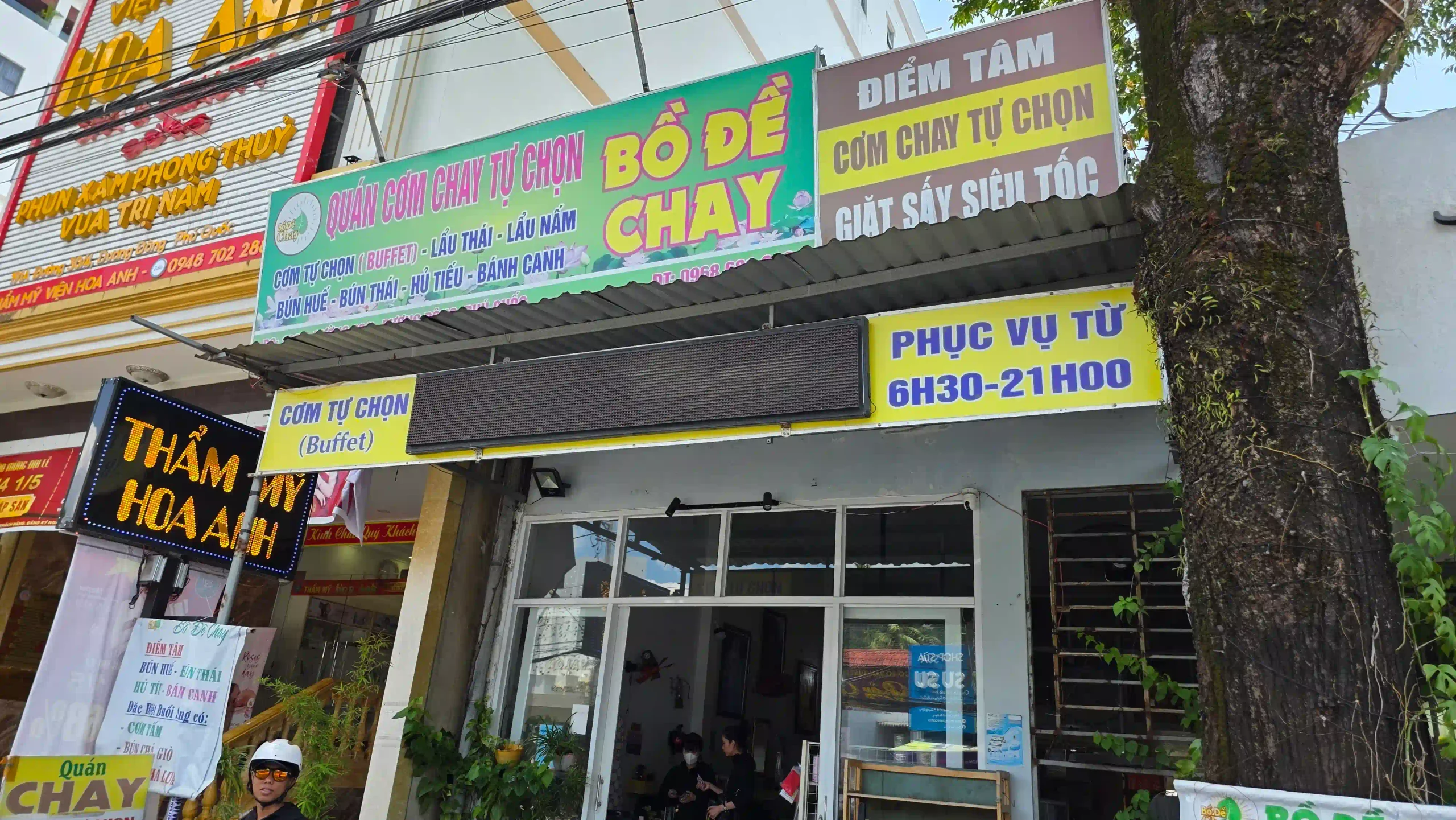 Top 5 Vegetarian Restaurants in Phu Quoc You Must Try (2026) 17 Bo De Chay Com Chay Tu Chon 3 scaled Vietadvisor