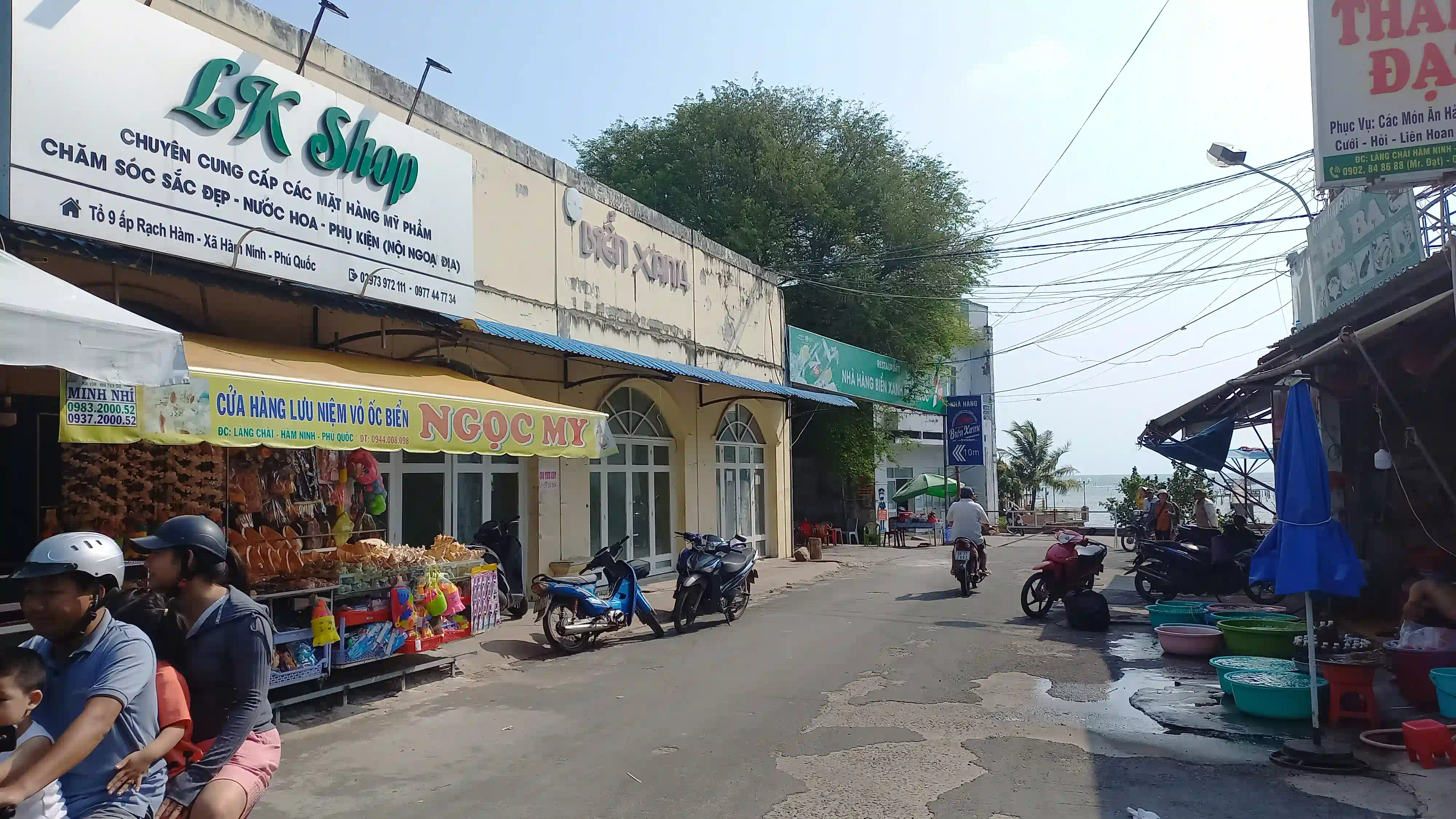 Ham Ninh Fishing Town: Reviews & Reality Check (2027) 31 Ham Ninh Market 5 Vietadvisor