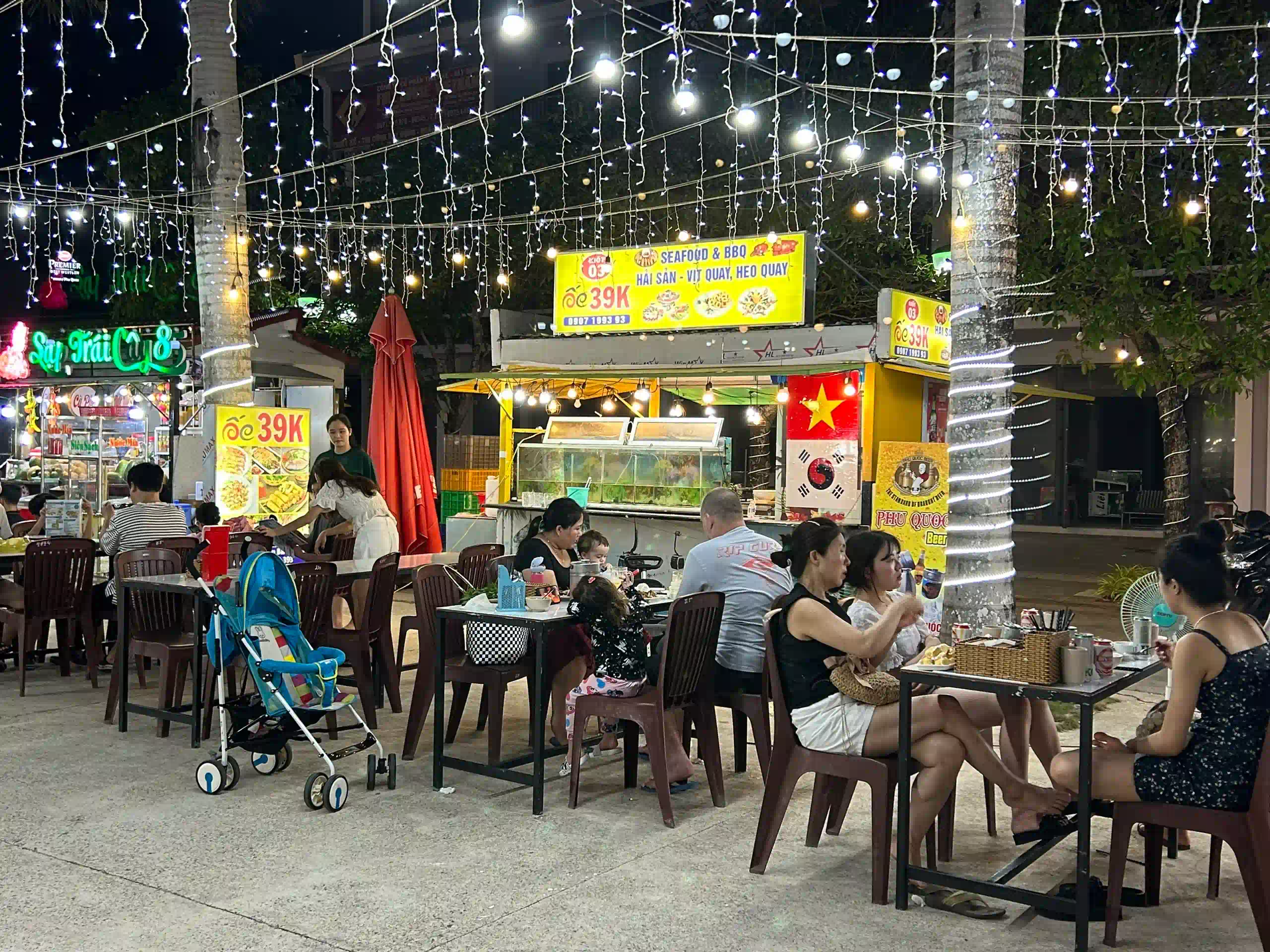 Phu Quoc Night Market Guide: What to Eat, Buy & Do (2026) 28 Sonasea night market phu quoc 5 1 Vietadvisor