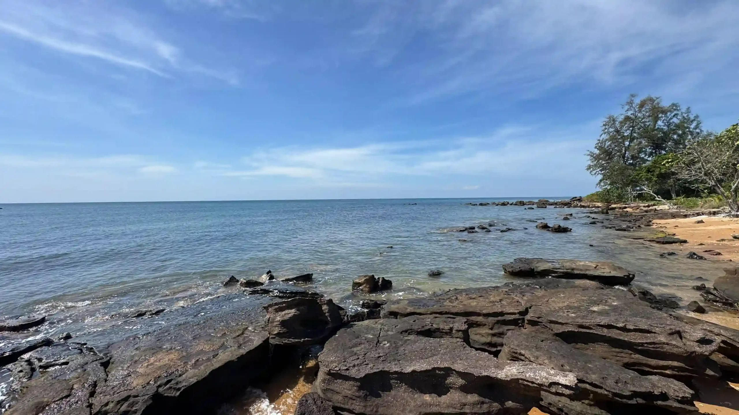Ong Lang Beach Phu Quoc Guide: Map & All You Need to Know 15 Swimming Snorkeling and When to Go ong lang beach scaled Vietadvisor