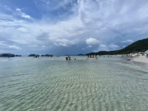 The-Far-South-Khem-Beach-and-Sunset-Town-2-scaled-2