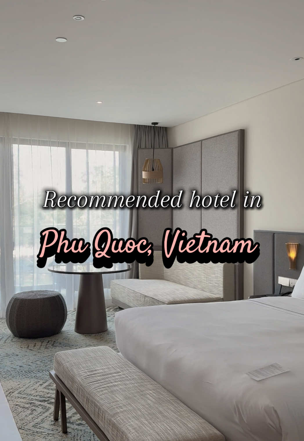 No regrets choosing this beach resort hotel for our stay in Phu Quoc ❤️  The sunset view at the beach was so breathtaking #fyppppppppppppppppppppppp #fyp #vietnam #hellovietnam #phuquocisland #phuquoc #grandworldphuquoc #hotelinphuquoc #travelvietnam #vinwondersphuquoc #vinwonders #ihghotels #crowneplazahotel #crowneplazaphuquocstarbay 