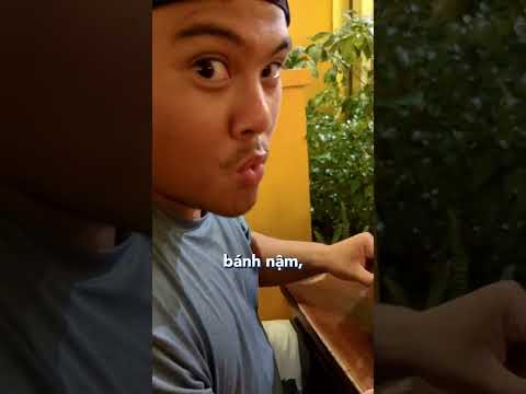 You NEED to eat here when in Hanoi! #shorts #hanoi #vietnamesefood #vietnamadventures