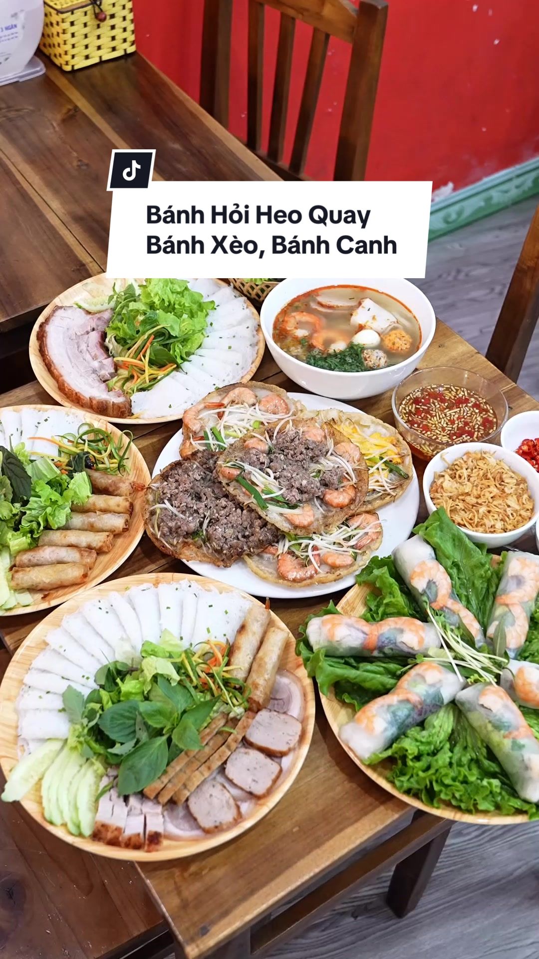 qu&aacute;n B&aacute;nh Hỏi Heo Quay, B&aacute;nh X&egrave;o v&agrave; B&aacute;nh Canh chất lượng cho ae mạn Cầu Giấy. Bếp Nh&agrave; Lee #vrmgr #hanoiangi #xuhuong 