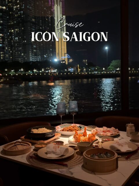 Hẹn h&ograve; ăn tối tr&ecirc;n du thuyền Icon Saigon - nơi ẩm thực, &aacute;nh đ&egrave;n th&agrave;nh phố v&agrave; d&ograve;ng s&ocirc;ng S&agrave;i G&ograve;n gặp nhau để tạo n&ecirc;n khoảnh khắc thật đẹp.  _________________________ A dinner date aboard Icon Saigon Cruise &mdash; where cuisine, city lights, and the Saigon River come together to create a truly beautiful moment. #LuxuryCruise #iconsaigoncruise #finedining #diningontheriver #Event