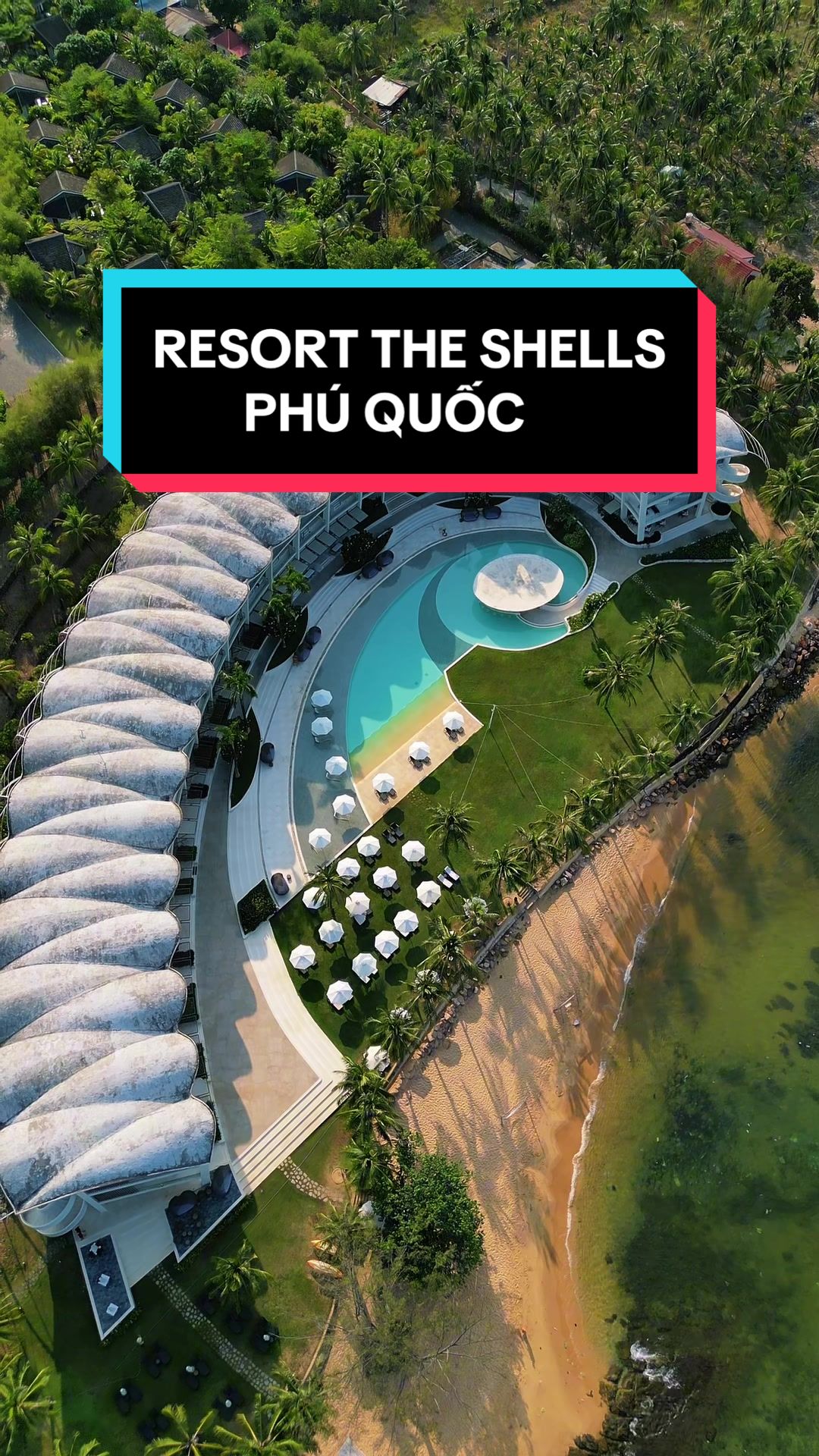 Resort n&agrave;y ở Ph&uacute; Quốc si&ecirc;u đẹp, gần trung t&acirc;m m&agrave; lại ngắm được cả ho&agrave;ng h&ocirc;n tr&ecirc;n biển, mọi người trải nghiệm chưa ?  #sapblogger #reviewanngon #ancungtiktok #tryitwithtiktok #vtmgr #learnontiktok #phuquoc #travel 