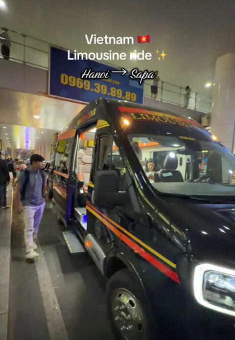 If you&rsquo;re going to Sa Pa from Hanoi, this limousine ride is a MUST TRY 🚐🏔️#vietnam #limousineservice #fyp #hanoi #sapa @Michael Aaron Sagum 