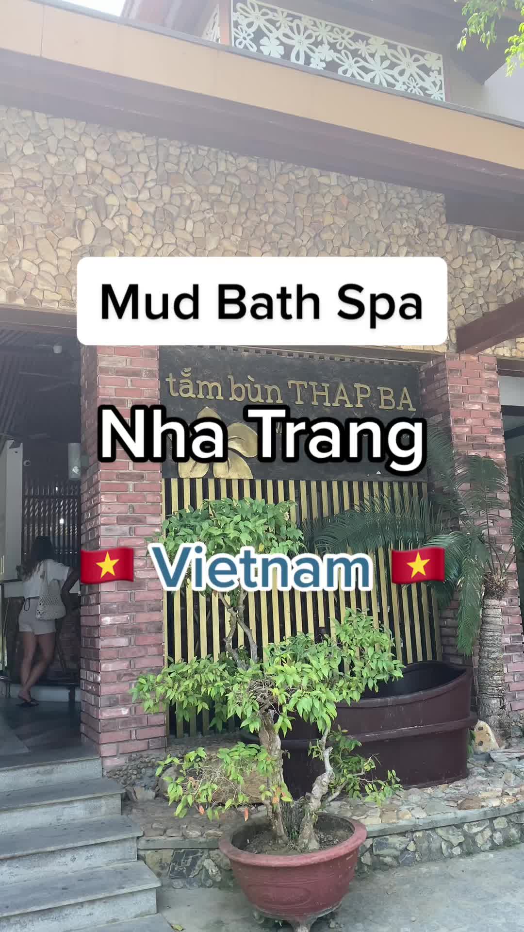 A relaxing day spent at the mud bath spa in Nha Trang, Vietnam 🇻🇳 Entry: 350,000 VND per person 💰  #travel #travelling #backpacking #thingstodo #itinerary #traveltok #traveltiktok #seasia #southeastasia #vietnam #vietnamtravel #travellife #backpackers 