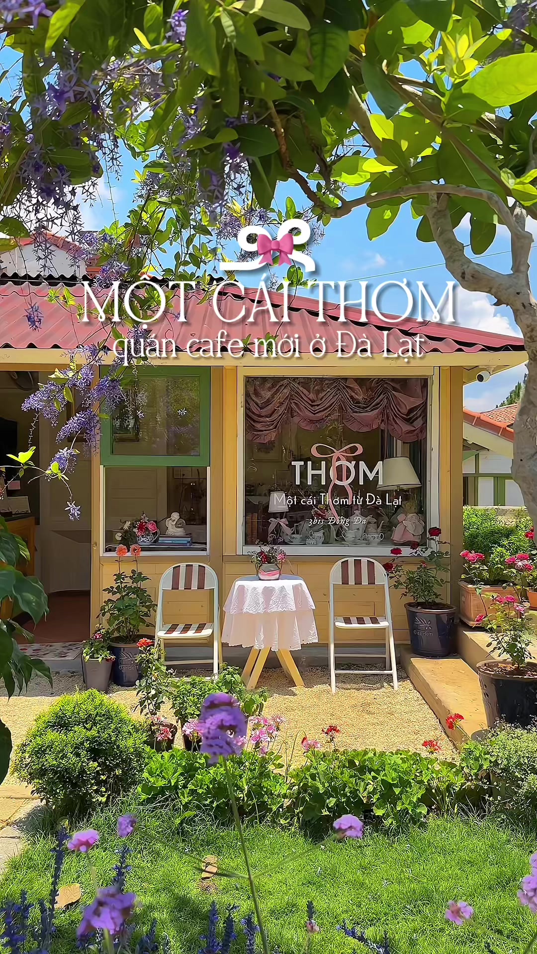 Qu&aacute;n cafe mới toanh ở Đ&agrave; Lạt xinh kh&ocirc;ng g&oacute;c n&agrave;o để ch&ecirc;, mọi người nhớ xem hết clip nha🎀 #cafe #reviewcafe #dalat #dalattrip #dichoimoingay 