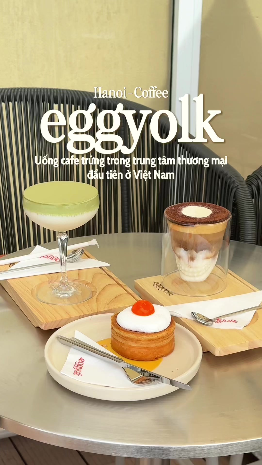 Eggyolk Tr&agrave;ng Tiền Plaza cafe trứng view Hồ Gươm 😗#fyp #xuhuong #hanoi #hanoifood #cafehanoi #eggyolk #trangtienplaza 