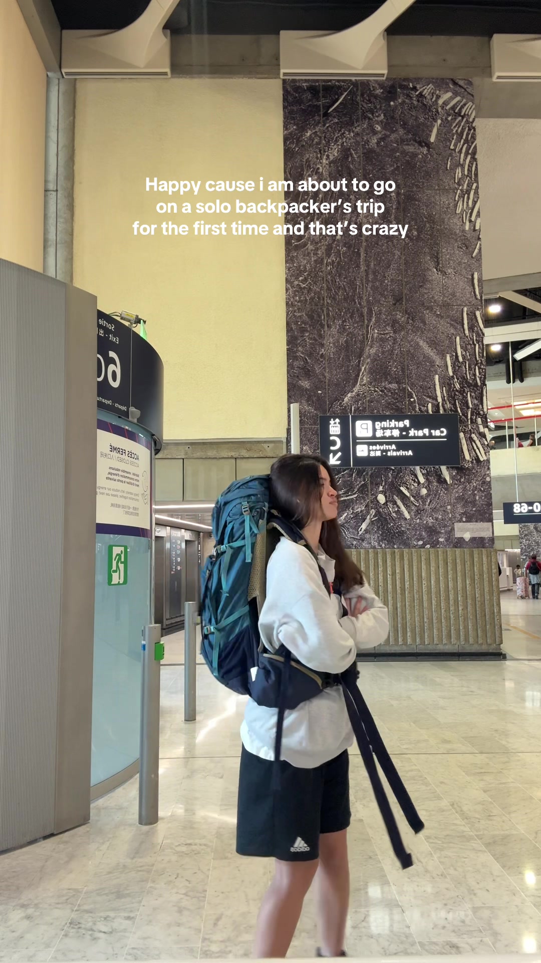 I am so excited 🥹🥹🥹 #pourtoi #foryourpage #backpacker #solotravel #airport #vietnam #girltrip #fyp 