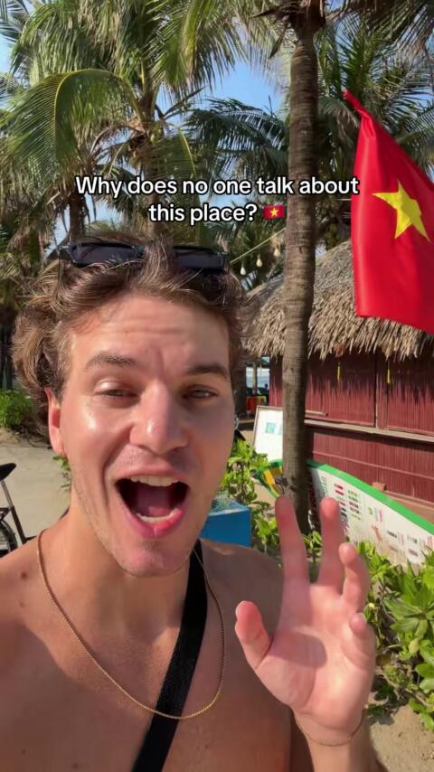 add da nang to your vietnam itinerary immediately 🇻🇳 #vietnam #danang #beach #travel #vlog