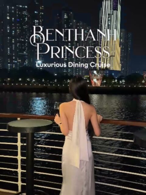 Tận hưởng một buổi tối trọn vẹn với trải nghiệm đa gi&aacute;c quan. Enjoy a truly unforgettable evening with a multi-sensory dining experience aboard Benthanh Princess. ✨#benthanhprincess #duthuyen #diningcruise #antoitrenduthuyensaigon #checkinsaigon #dulichsaigon #checkinvietnam