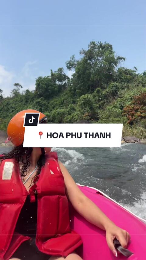 My favourite excursion we done in Da Nang!! Definitely worth the drive out  📍 Hoa Phu Thanh