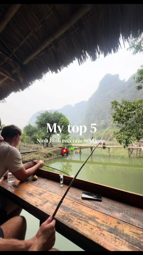 Don&rsquo;t miss these activities when in Ninh Binh🌺⛵️🇻🇳 We loved this location, and defo reccomend!!  #ninhbinhtravel #ninhbinhvietnam #traveltips #northvietnam 