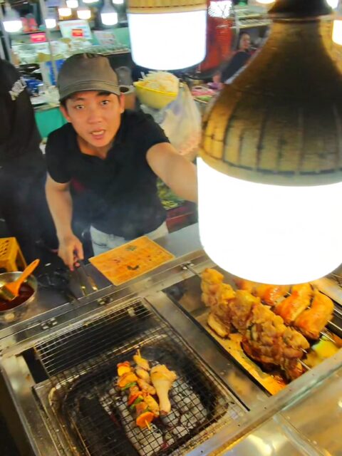 Amazing Street Food In Da Nang 🇻🇳 #travel #digitalnomad #vietnam #danang #food 