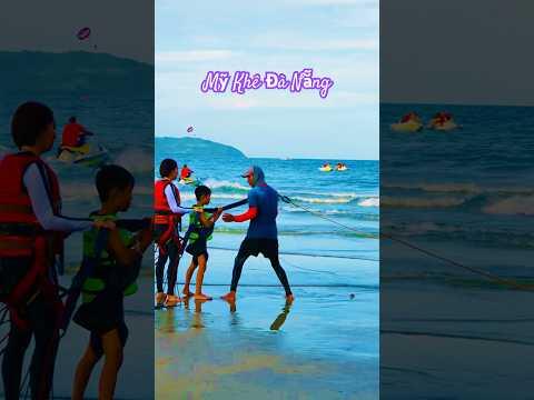Come to Da Nang to experience paragliding Mỹ Kh&ecirc; Beach #beach #travel #shortvideo #shorts #short