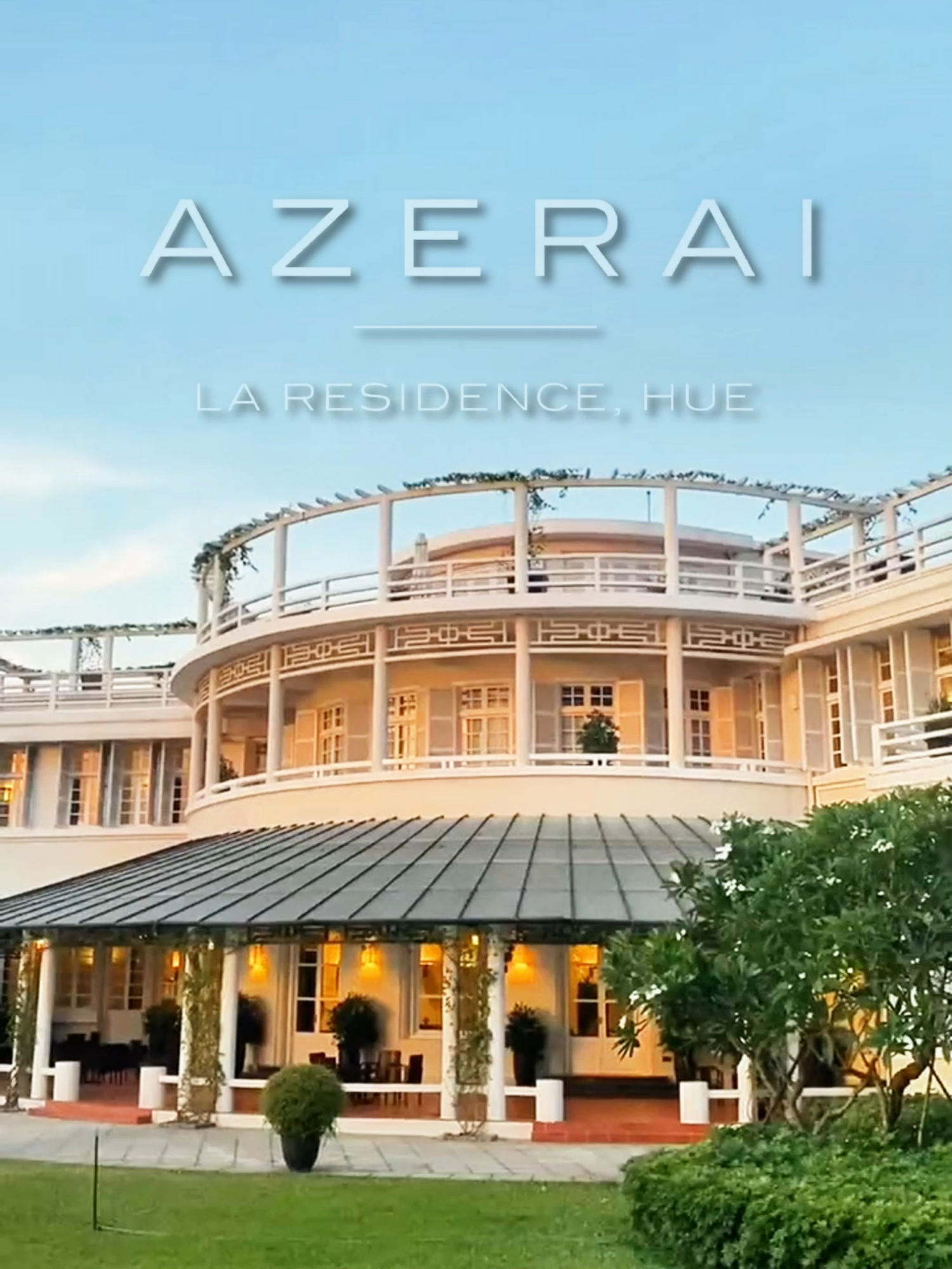 🌠 Azerai La Residence, Hue ⌛ เสน่ห์เหนือกาลเวลาในนครจักรพรรดิแห่งเวียดนาม . ดื่มด่ำเสน่ห์แห่งความคลาสสิกเหนือกาลเวลาที่จะปลุกทุกประสาทสัมผัสให้ตื่นขึ้น พร้อมพาคุณย้อนสู่ยุคแห่งความรุ่งเรืองในแบบที่คุณไม่เคยสัมผัสมาก่อน ณ Azerai La Residence Hue โรงแรมบูทีคหรู ซึ่งรังสรรค์ขึ้นภายในคฤหาสน์สไตล์โคโลเนียลฝรั่งเศสผสมกับศิลปะสไตล์อาร์ตเดโค พร้อมผสานความทันสมัยในทุกสัมผัส ถ่ายทอดความงดงามของยุคจักรพรรดิแห่งเวียดนามได้อย่างวิจิตรบรรจง ตั้งอยู่ริมแม่น้ำ Perfume River ใกล้เขตเมืองเก่าเว้ (Hue) ที่เปล่งประกายด้วยมนต์ขลังของอาณาจักรมรดกโลก ทำให้ Azerai La Residence Hue คือจุดหมายแห่งความฝันสำหรับผู้รักการพักผ่อนท่ามกลางวัฒนธรรมอันลึกซึ้ง  ---------------------------------------------------------------------------- #AzeraiLaResidenceHue #Azerai #Hue #Vietnam #Residence #NowTravelAsiaTH #Travel #NowTH #Asia