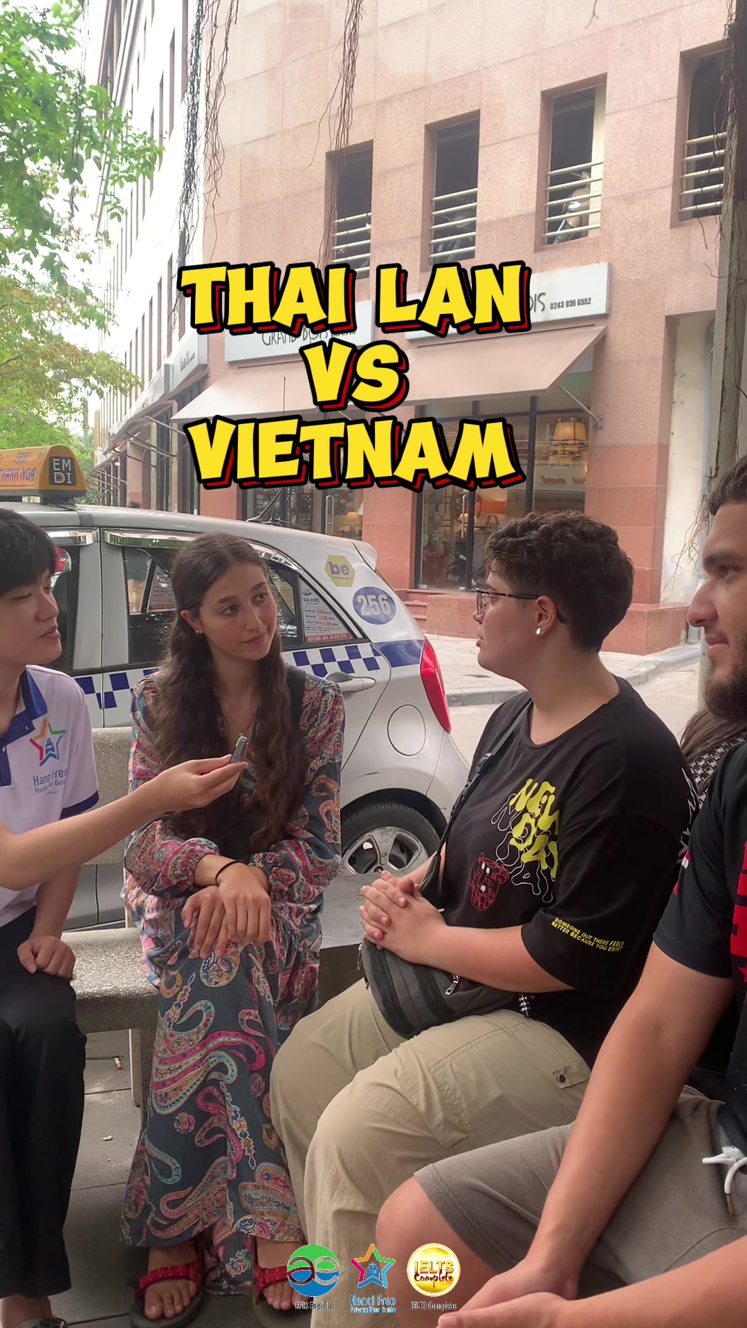 Th&aacute;i Lan v&agrave; Việt Nam kh&aacute;c nhau như thế n&agrave;o trong mắt du kh&aacute;ch nước ngo&agrave;i? C&ugrave;ng đ&oacute;n xem nh&eacute;! #hanoifreeprivatetourguide #CapCut #efisenglish #tourguide #foreigner #fyp #xh #xuhuong 