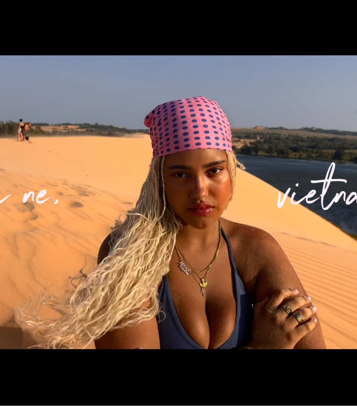 mui ne scenes are magical  #muinevietnam #travelasia #foryou #viral #fyp #trending #cinematic #vietnamtravel #muinethingstodo #sanddunetour #backpackingasia #travelbucketlist 